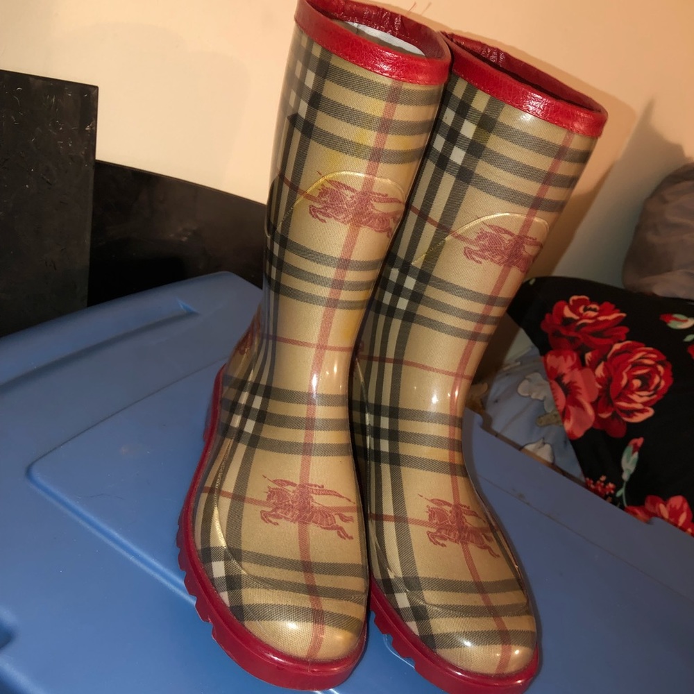 Burberry Rainboots